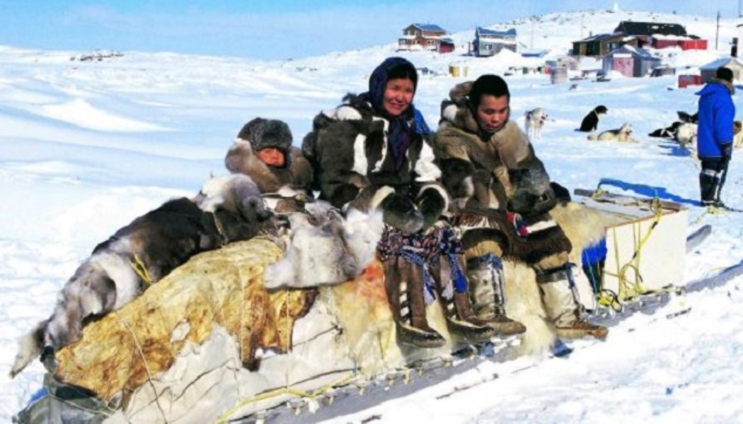 Inuit: Es gibt keinen Klimawandel, sondern die Erde ist leicht gekippt !!!