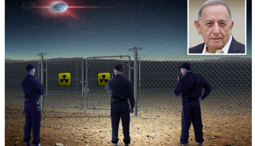 Ich habe gesehen, wie ein riesiges UFO 10 lebende Atomwaffen in einer streng geheimen Basis deaktiviert hat – und das Pentagon vertuscht es, sagt der Kapitän der US-Luftwaffe
