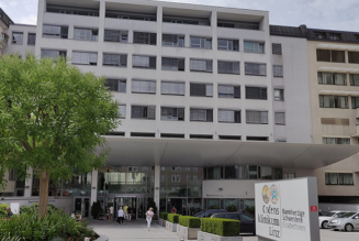 Linzer Gesundheitspersonal steht auf: Bis zu 350 Kündigungen bei Impfpflicht