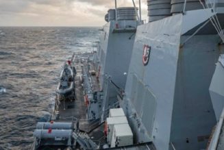 USA schicken Kriegsschiff, nachdem Xi Biden wegen „Spielen mit dem Feuer“ beschimpft hat