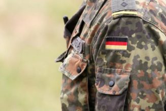 Politik-News: Bundeswehr ermittelt gegen Dutzende Impfverweigerer