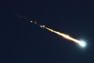 Am 10. Februar Ist Ein Höchst Ungewöhnlicher „Meteorit“ Über Alta, Norwegen, Wieder Zurück Ins All Geflogen