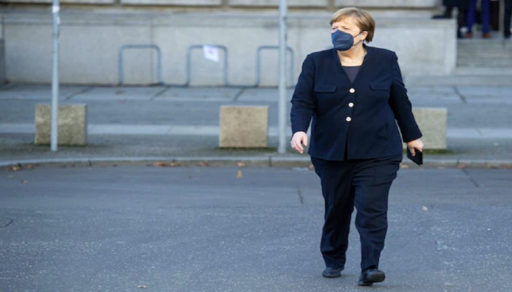 Trotz mehrerer BodyguardsBericht: Dieb klaut Ex-Kanzlerin Merkel beim Einkaufen das Portemonnaie