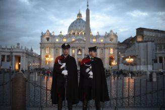 Mutmaßliche Schwarzgeld-Millionen Prüfer finden tausend illegitime Konten bei Vatikanbank