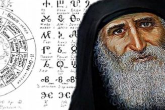 Der Altbulgarische Kalender Ist Der Älteste Der Welt Und Von Der UNESCO Anerkannt. Ihm Zufolge Erwarten Wir 7525 Jahre