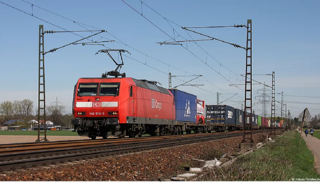 Nicht genug Strom bei der Deutschen Bahn – Güterzüge müssen stehen bleiben