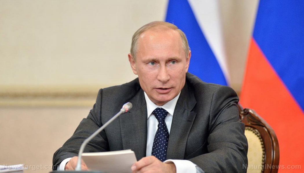Putin warnt den Westen, dass die derzeitige Weltordnung vorbei ist und eine neue Ära kommt