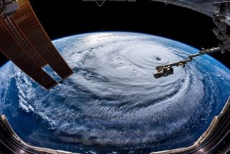 Zeitreisende Senden Eine Deutliche Warnung: „Der Schlimmste Hurrikan Der Geschichte Kommt Am 14. August“