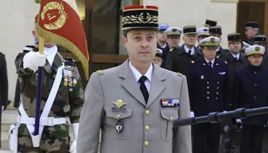 Französischer General lobt unjabbed Citizens: „Ihr verkörpert das Beste der Menschheit, ihr seid Superhelden“