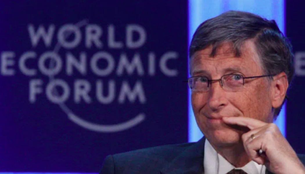 Bill Gates beim Eingeständnis erwischt, dass „saubere Energie“ ein „Great Reset“-Betrug des WEF ist