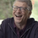 Bill Gates brüllt vor Lachen, als er nach seiner Entvölkerungsagenda gefragt wird