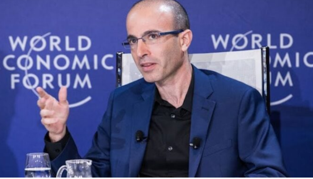 WEF-Chef erklärt: „KI wird Gottes Thron an sich reißen und die Menschheit beherrschen“